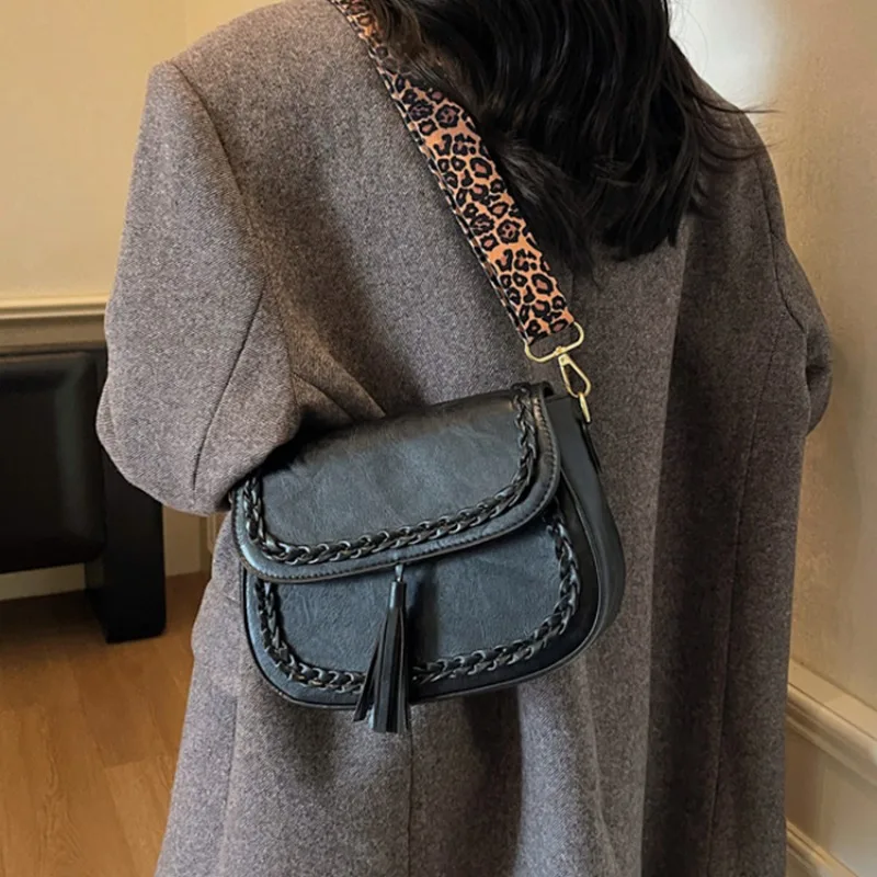 Luxury Lifestyle Handbags - Luxury Hands-Free Designer Diaper Bag For