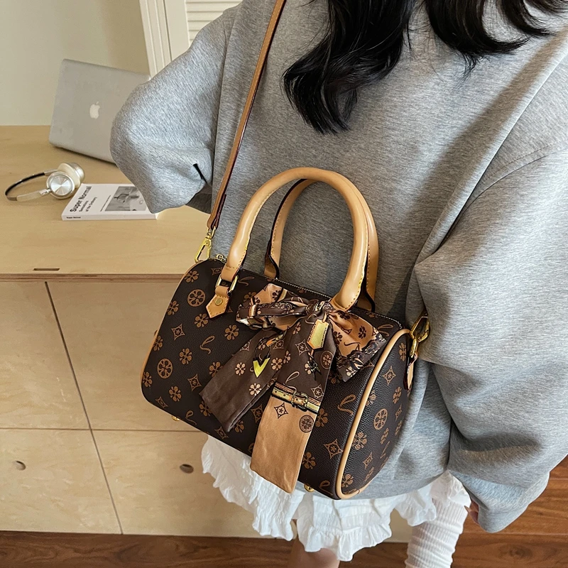 Elegant Women Luxury Leather F - đánh giá và giá Luxury Lifestyle Handbags