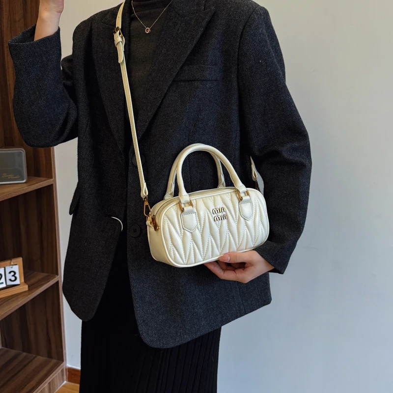 Women Luxury High End Leather  - đánh giá và giá Luxury Lifestyle Handbags